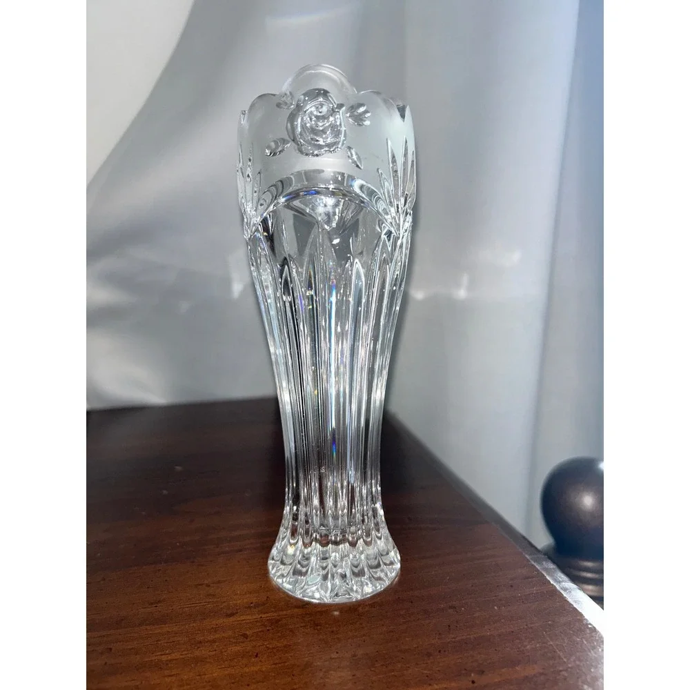 Vintage Oneida Frosted Rose Crystal Bud Vase Scalloped Clear Glass Trumpet